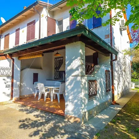 Locazione Turistica Giardino Apartment Casa Arletta